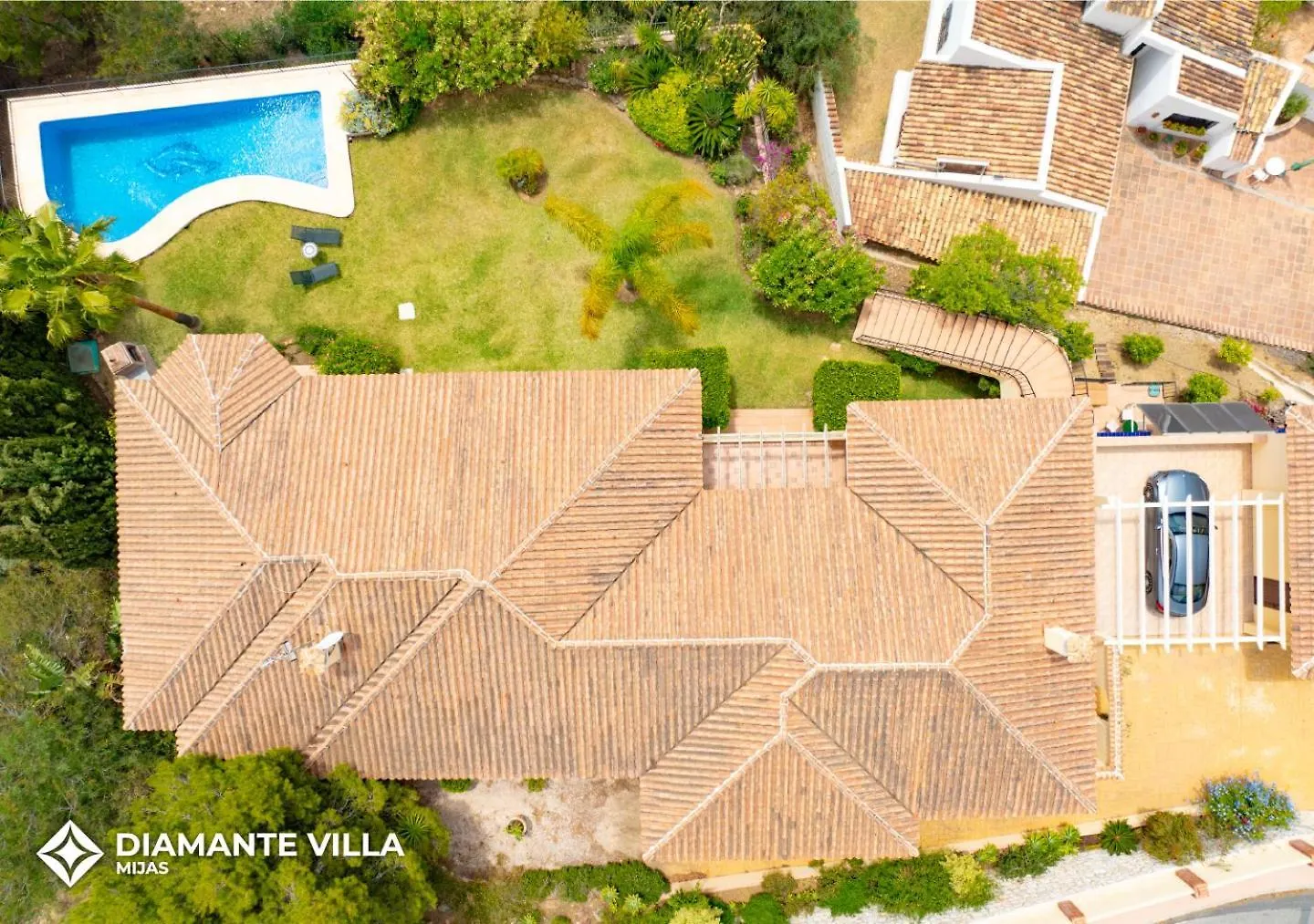 Diamante Villa 미하스